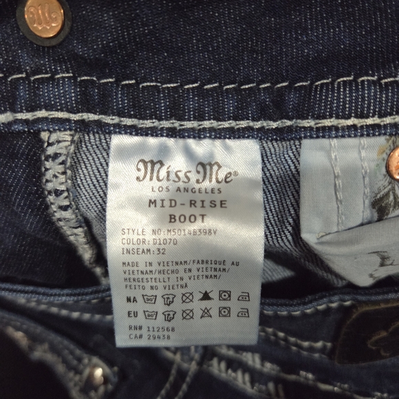 Miss Me Bootcut Jeans 28R - Picture 7 of 8